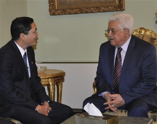 Vietnam, Palestine support resolving disputes by peaceful means - ảnh 1